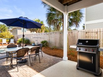 Gorgeous Home- Private Pool- Free 6 Seat Golf Cart Included! 3 Minutes to Beach #1
