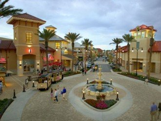 Outside Shopping Mall Destin Commons. Restaurants Shopping also a Movie Theater