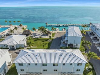 #1 Island Hideaway 89 - OCEAN FRONT