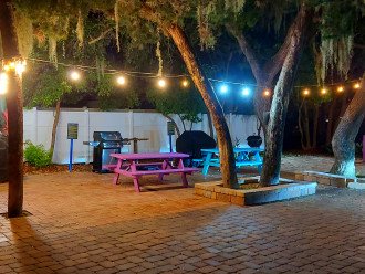 End your day with a romantic BBQ in one of our grill areas