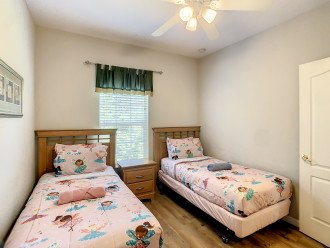The 2nd twin bedroom with 2 full size twin beds