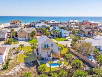 BRIGHT AND AIRY BEACH HOME JUST ONE BLOCK FROM BEACH ACCESS WITH A PRIVATE POOL! #2