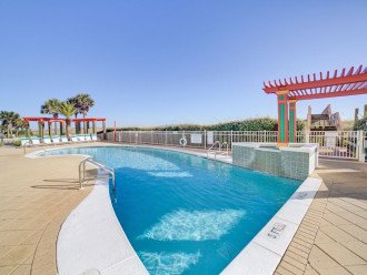 BEAUTIFUL 3/3 GULF FRONT CONDO AT THE PEARL OF NAVARRE! #27