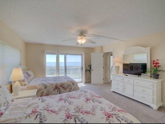 Beautifully Decorated & Cozy Gulf Front Condo at Regency Towers! #25