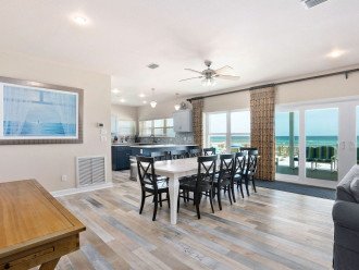 GULF-FRONT 5 bdr home - newly renovated interior! Sleeps 14 #8