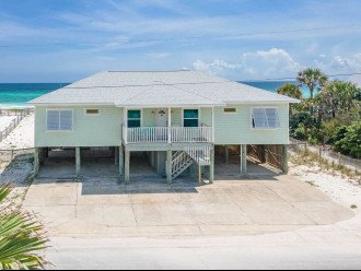 GULF-FRONT 5 bdr home - newly renovated interior! Sleeps 14 #35