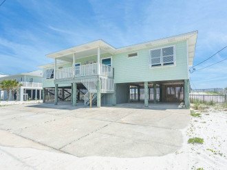 GULF-FRONT 5 bdr home - newly renovated interior! Sleeps 14 #37