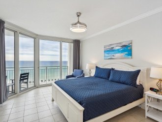 NICELY DECORATED 5TH FLOOR, GULF FRONT CONDO AT THE PEARL OF NAVARRE! #19