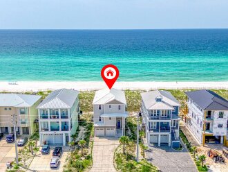 Pelican Jack's | Upscale Gulf Front Home | Pet Friendly + Event Friendly
