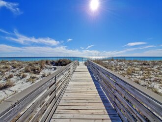 Wonderful Gulf Front 2/2.5 Townhome w/ 2 Pools and Dune Walkover