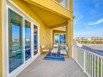 Luxury Townhome at Regency Cabanas with 2 pools and gorgeous Gulf Views! #23