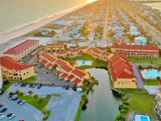 Luxury Townhome at Regency Cabanas with 2 pools and gorgeous Gulf Views! #34