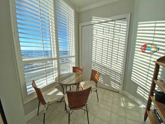 FREE BEACH SERVICE INCLUDED! 17TH FLOOR CONDO/THE PEARL OF NAVARRE! #15