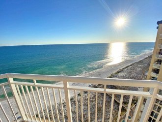 FREE BEACH SERVICE INCLUDED! 17TH FLOOR CONDO/THE PEARL OF NAVARRE! #2