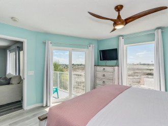 GREAT RATES! Upscale 3/2 Sound View Condo on beautiful Navarre Beach! #18