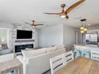GREAT RATES! Upscale 3/2 Sound View Condo on beautiful Navarre Beach! #3