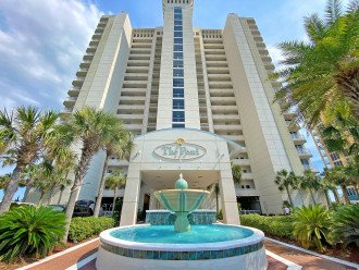 GORGEOUS 5TH FLOOR CONDO AT THE PEARL OF NAVARRE! #49