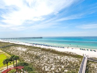 GORGEOUS 5TH FLOOR CONDO AT THE PEARL OF NAVARRE! #27