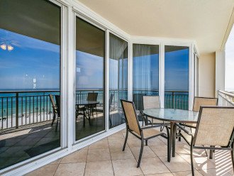 GORGEOUS 5TH FLOOR CONDO AT THE PEARL OF NAVARRE! #28