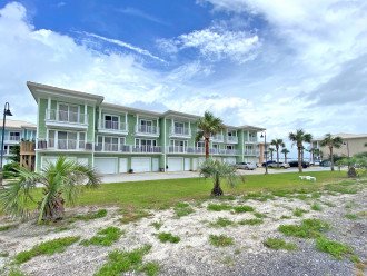Stunning waterfront 2 bdr-Kayaks & Paddleboards available! #2