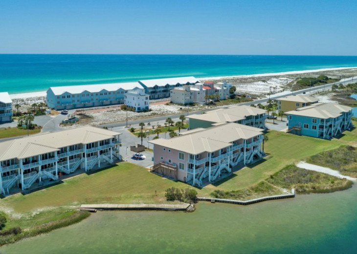 Breath-taking views of Sabine Bay from this beautifully decorated townhome! #1