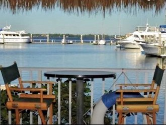 Enjoy this boater's paradise or just enjoy a meal and the view.