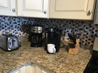 Keurig coffee machine and electric filter coffee pot