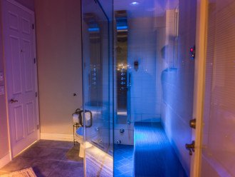 Steam-Bath for 4 with Chroma Light, Aroma Therapy and Sound Therapy