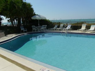 Indian Shores-Penthouse Condo Direct on Beach (no service or management fees) #1