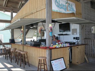 Bar-n-grill on the private Pavilion