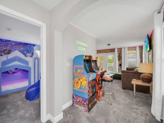 Modern and Affordable, Solterra Resort. Games Room, Bar, Cinema Room! #1