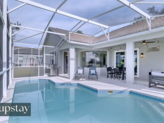 Reduced 2023/4 Rates! Beautiful 4 Bed 2 Bath. Newly Remodeled Villa. Sleeps 9 #1