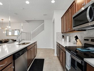 GREAT RATES! 5Bd 4.5Ba Townhome. Very Private Pool. Sleeps 12. #1