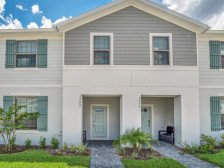 GREAT RATES! 5Bd 4.5Ba Townhome. Very Private Pool. Sleeps 12.