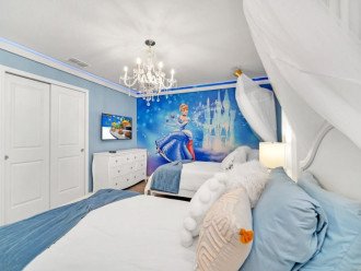 Stunning Windsor Island! 8 Bed 6 Bath. Star Wars Games Room BEST PRICES! #1