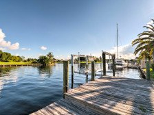 Port Charlotte waterfront pool home w/ boat lift