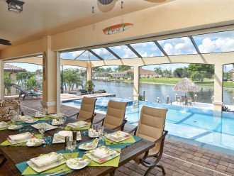 Caribbean Island Dolphin View:4Suites,5ZoneA/C-54 ft Pool/Spa,Dock 2min.to River #12