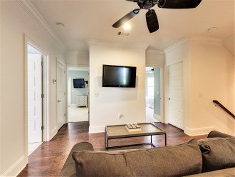 Second Floor Living Area with Flat Screen TV