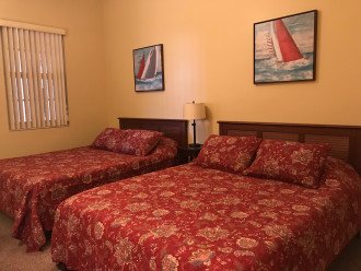 Guest room w/2 queen beds