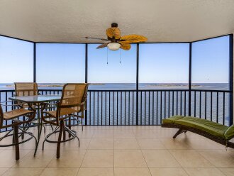10th floor Condo w/stunning water views on private beach #37