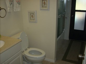 Guest Bathroom - Lanai Access
