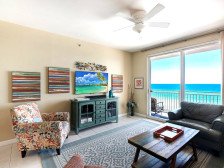 Gulf front Splash Resort Condo with four pools. Directly on the beach.