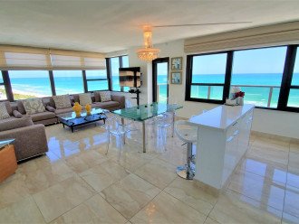 Direct Oceanfront Balcony with Blue Ocean Views - 1402 #6