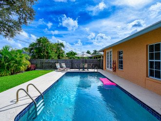 Last Mango - Home with Pool and Walking Distance to Beach! Pet Friendly #28