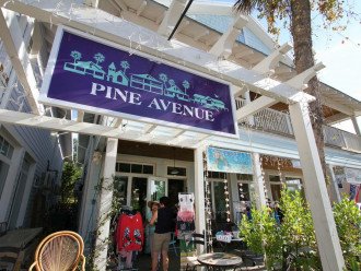 Anna Maria Island Sandy Point 109~Close to beach, shops,restaurants, heated pool #40