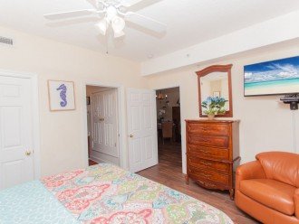 SEA is Calling. ANSWER! Squeaky Clean, Spacious Unit - We make VACATION Better! #13
