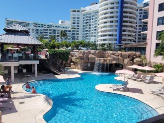 2/2 Private Junior Suite Beachfront Condo-Mid Miami Beach #1