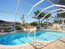 CapeCoralRentalHouses- House 04 Pool+REAL HotTub, Gulf Access Canal, Office+WIFI
