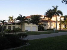 Luxury large RiverFront Villa with heated Pool South SW Cape Coral