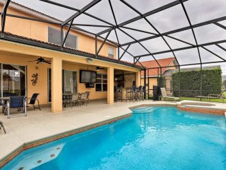 Luxury Villa 6 Bedrooms 6 Bath, Outdoor Kitchen, 65" Outdoor TV, Close to Disney #1